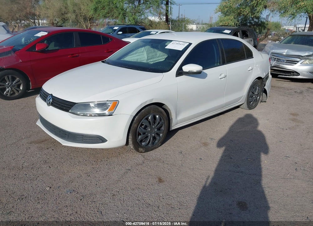 2011 VOLKSWAGEN JETTA VIN: 3VWDZ7AJ7BM386016