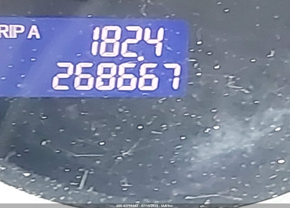 2007 HONDA FIT VIN: JHMGD38607S027483