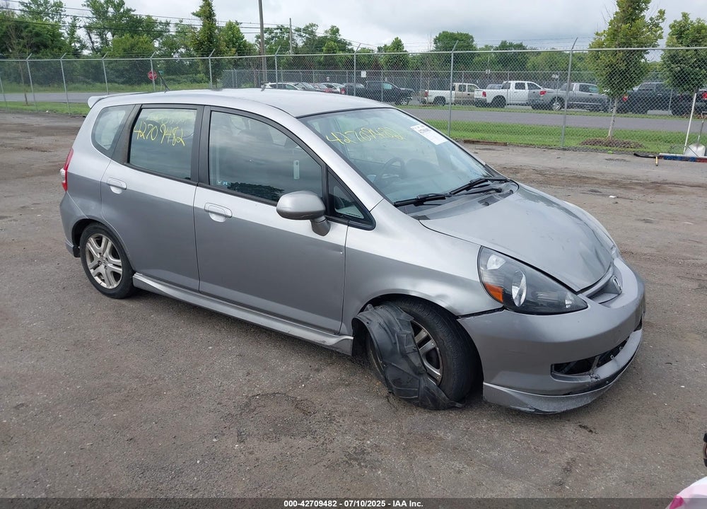 2007 HONDA FIT VIN: JHMGD38607S027483