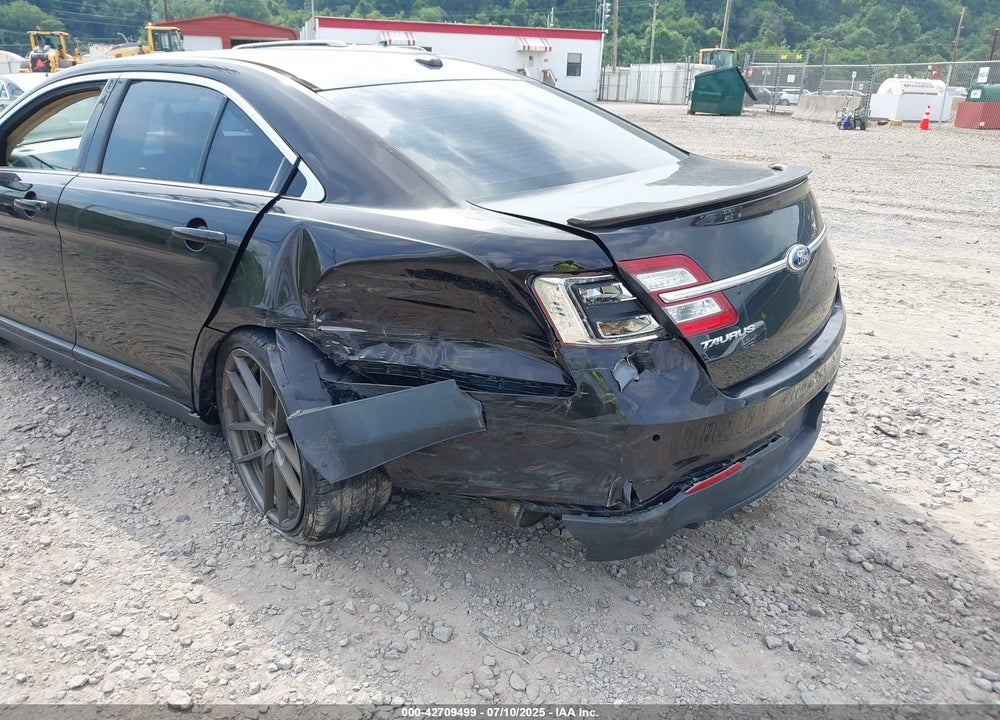 2013 FORD TAURUS VIN: 1FAHP2E88DG147808