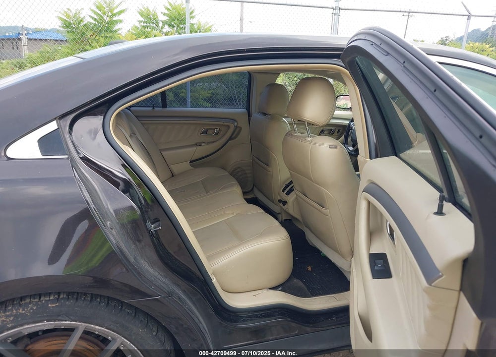 2013 FORD TAURUS VIN: 1FAHP2E88DG147808