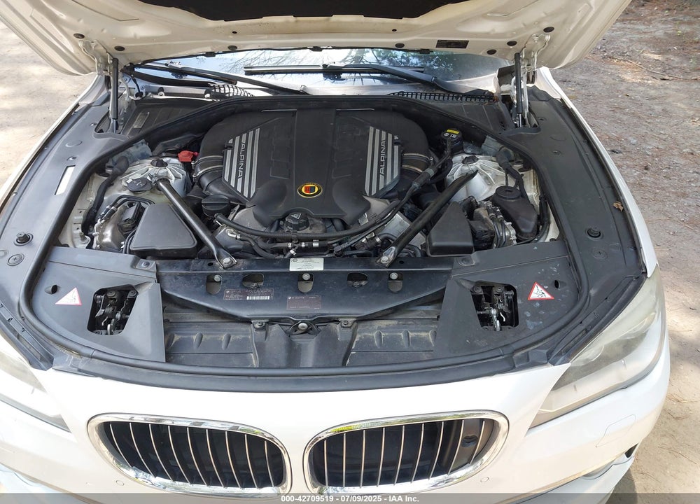 2013 BMW 750LI VIN: WBAYE8C55DDS16013