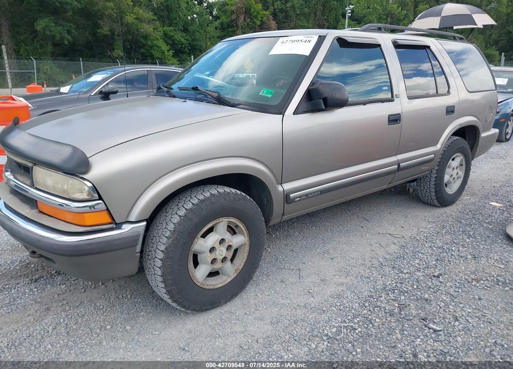 2000 CHEVROLET BLAZER LS VIN: 1GNDT13W6Y2108340