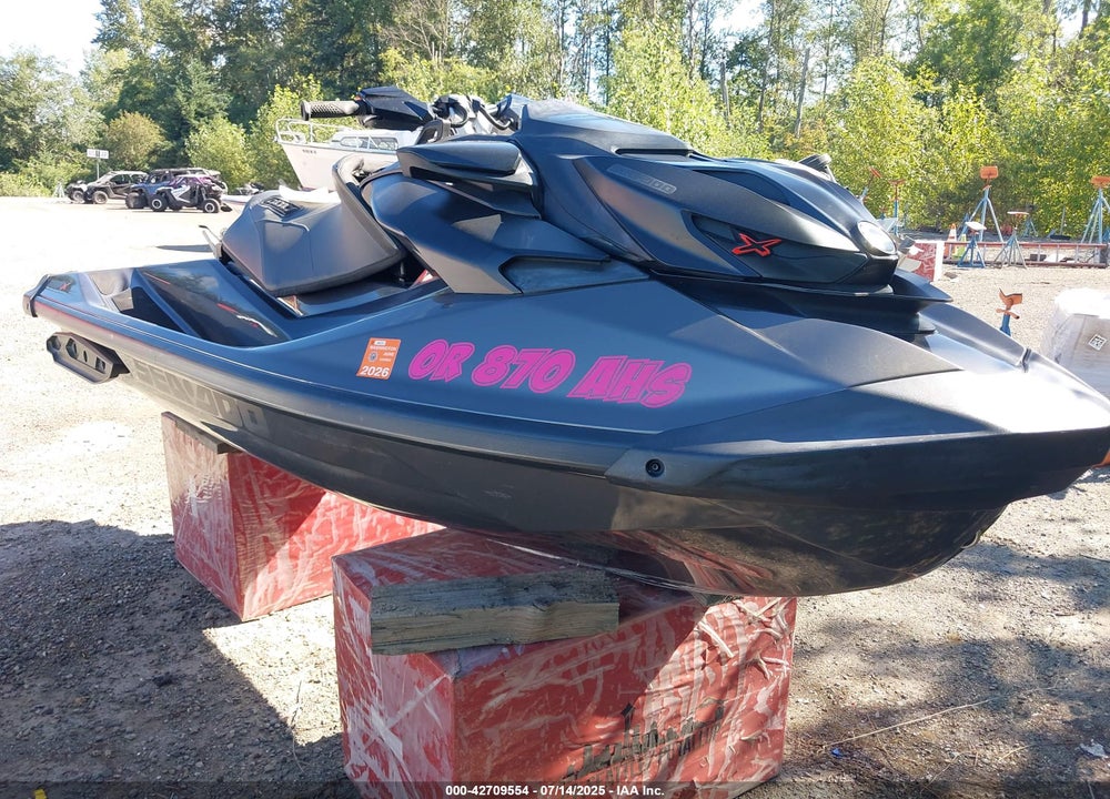 2023 SEADOO RXP VIN: YDV45838L223