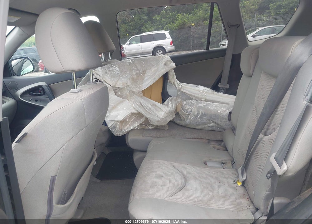 2011 TOYOTA RAV4 VIN: 2T3BF4DV3BW085628