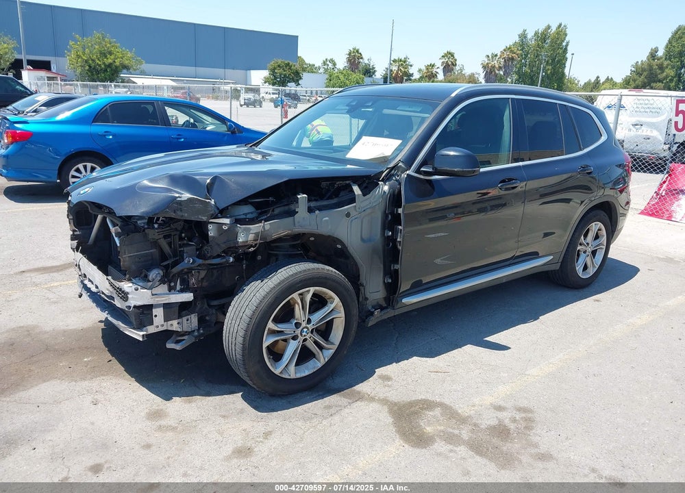 2021 BMW X3 VIN: 5UXTY3C02M9G99444