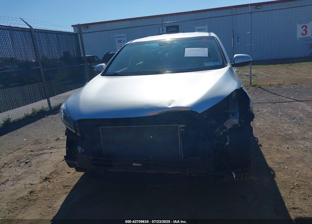 2020 KIA SORENTO 2.4L LX VIN: 5XYPGDA31LG704491