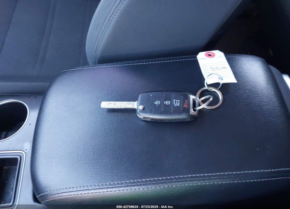 2020 KIA SORENTO 2.4L LX VIN: 5XYPGDA31LG704491