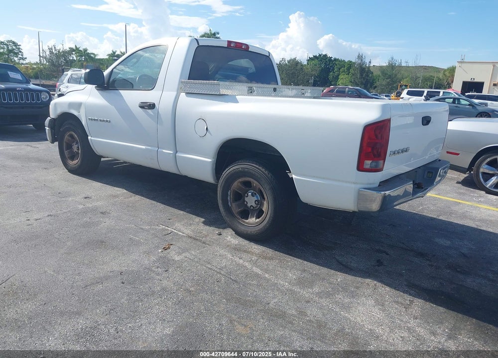 2002 DODGE RAM 1500 ST VIN: 1D7HA16K72J222133