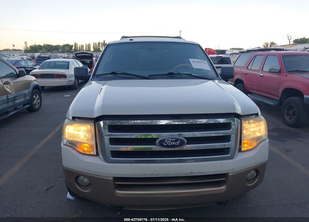 2011 FORD EXPEDITION VIN: 1FMJU1J57BEF00568
