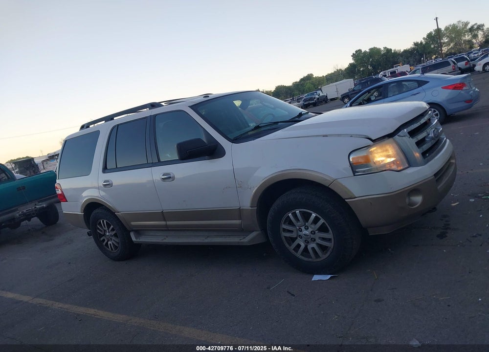 2011 FORD EXPEDITION VIN: 1FMJU1J57BEF00568