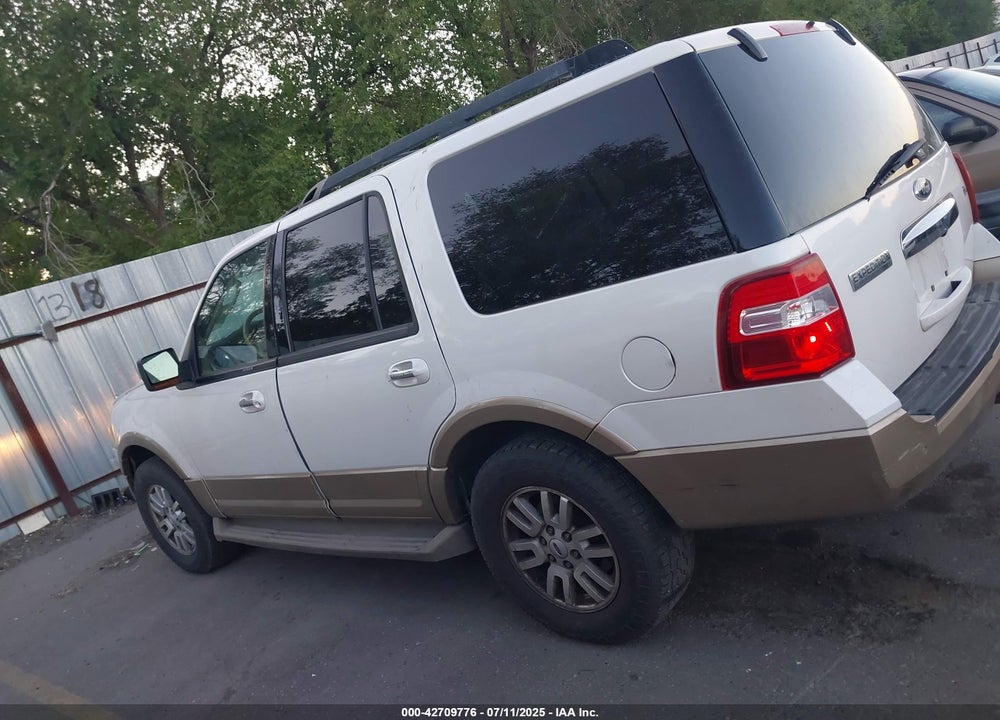 2011 FORD EXPEDITION VIN: 1FMJU1J57BEF00568