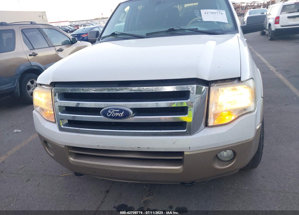 2011 FORD EXPEDITION VIN: 1FMJU1J57BEF00568
