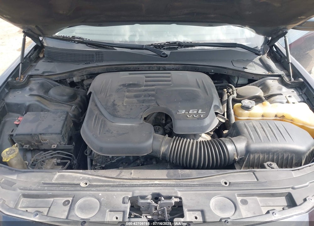 2016 CHRYSLER 300 VIN: 2C3CCAAG7GH243255