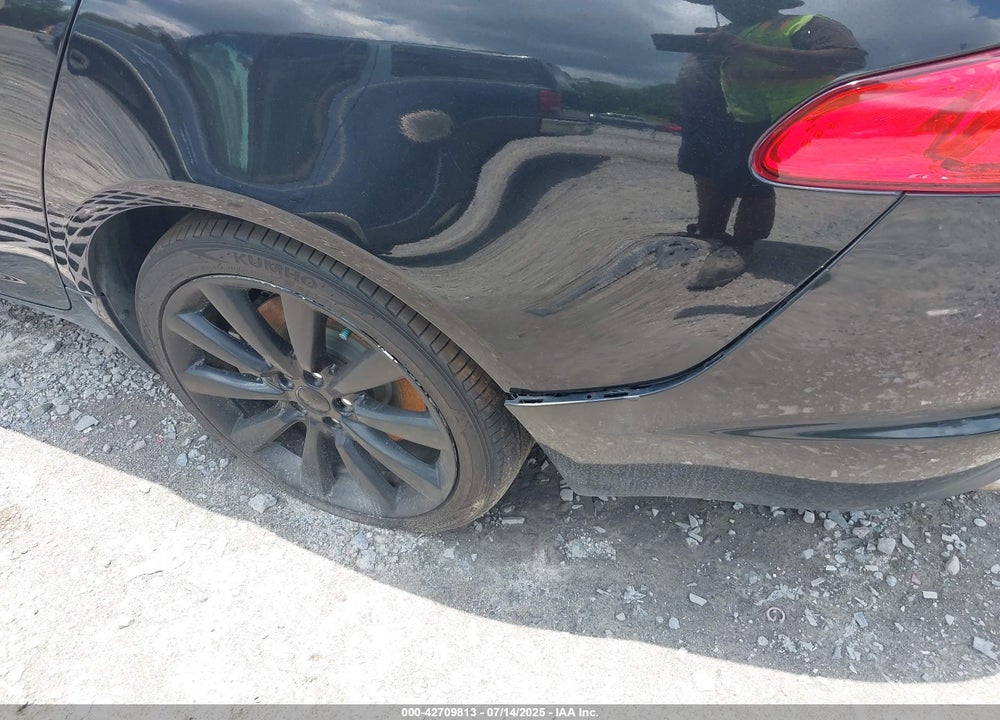 2014 JAGUAR XF VIN: SAJWA0EX1E8U30904