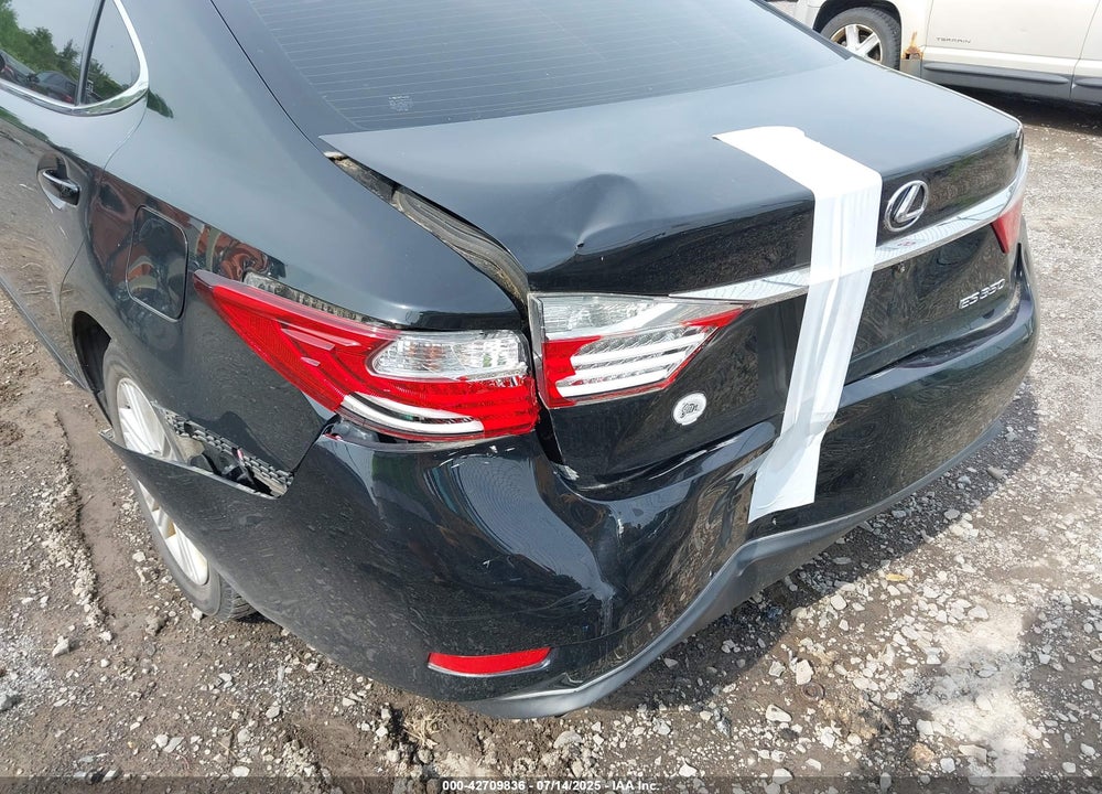 2015 LEXUS ES350 VIN: JTHBK1GG2F2179360