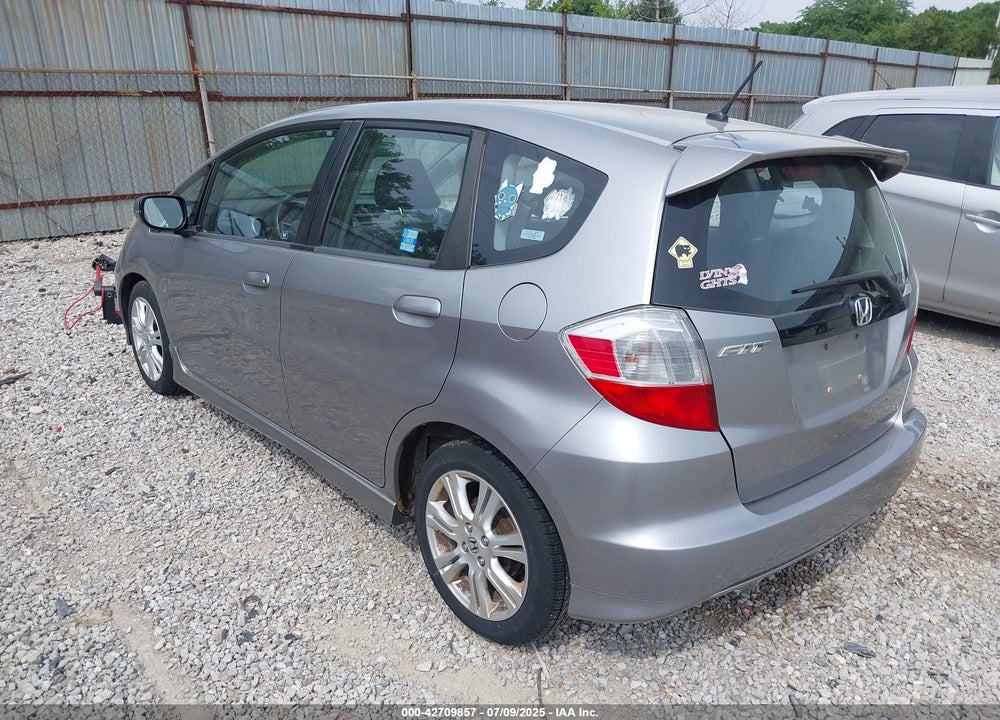 2009 HONDA FIT VIN: JHMGE88429S035547