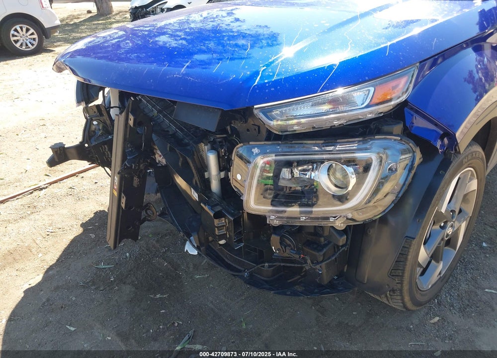 2025 HYUNDAI VENUE SEL/LIMITED VIN: KMHRC8A36SU392379