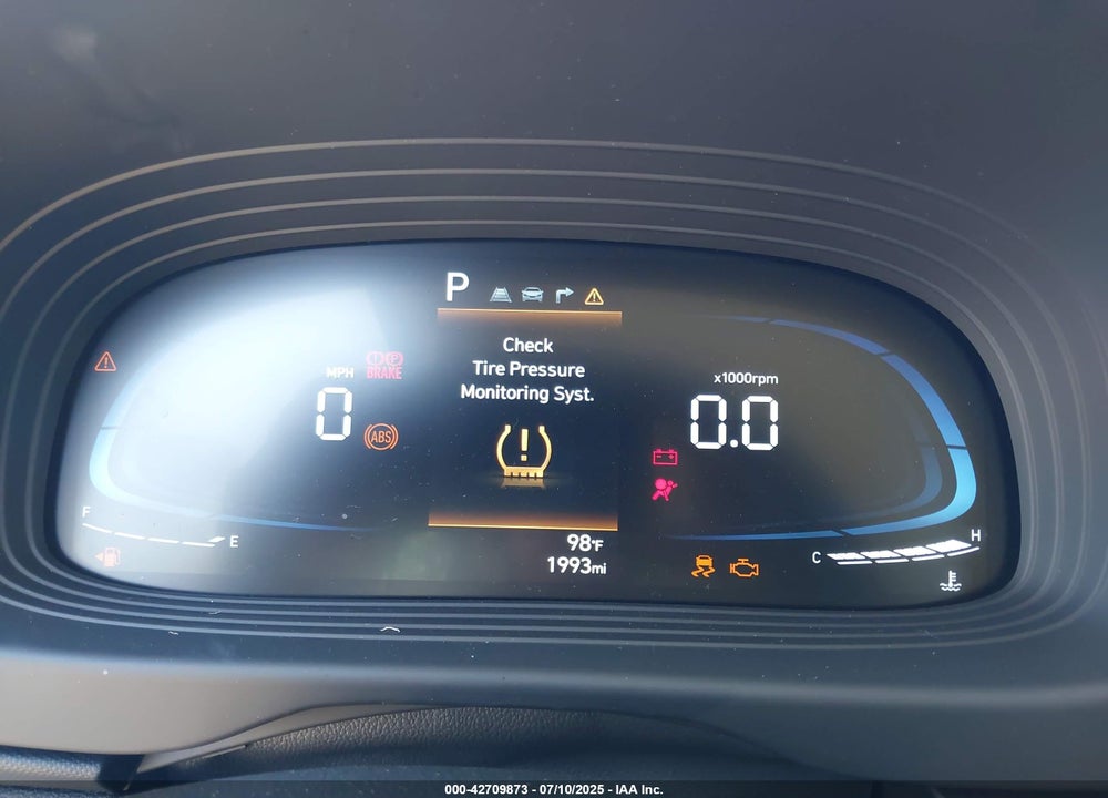 2025 HYUNDAI VENUE SEL/LIMITED VIN: KMHRC8A36SU392379