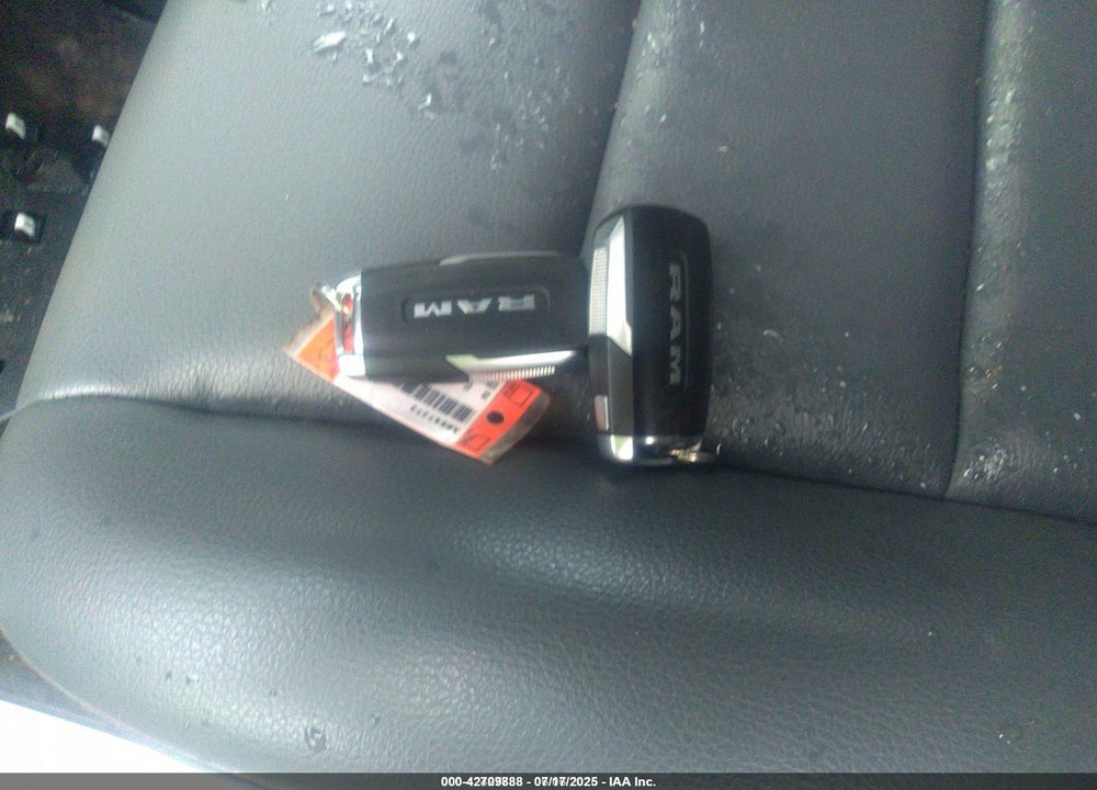 2023 RAM 1500 VIN: 1C6SRFCT5PN547373