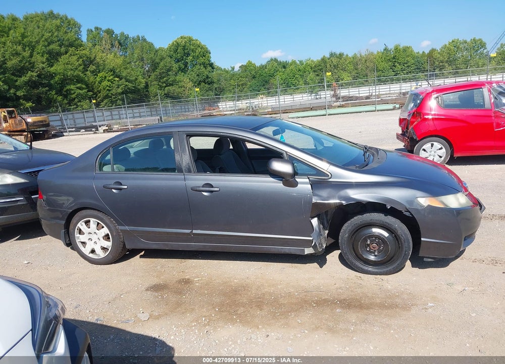 2010 HONDA CIVIC VIN: 2HGFA1F52AH326297