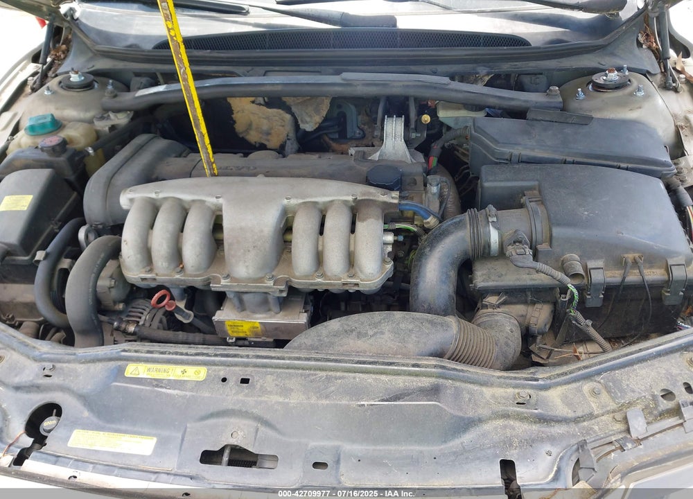 2000 VOLVO S80 VIN: YV1TS94D3Y1122490