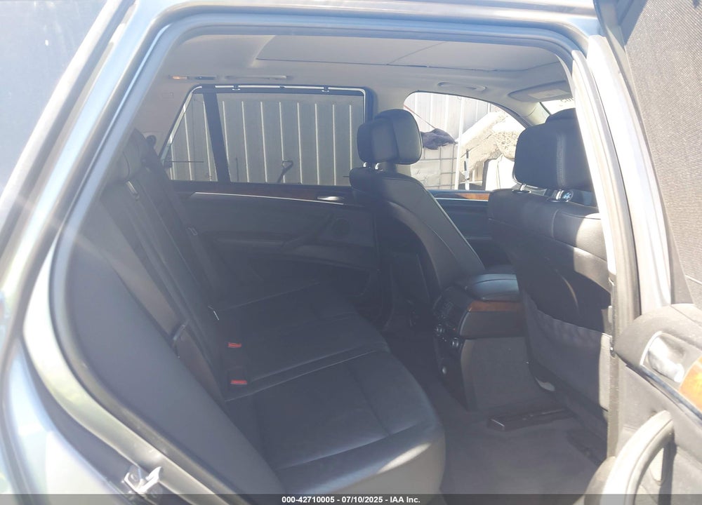 2011 BMW X5 VIN: 5UXZV4C52BL740754