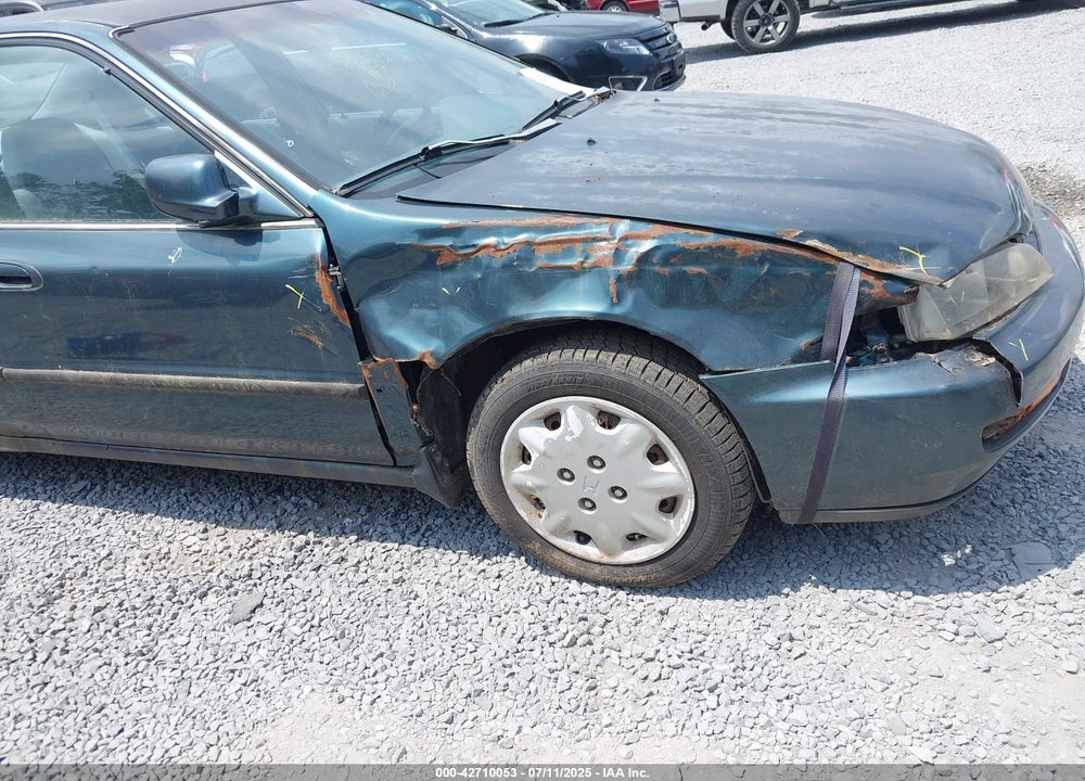 1997 HONDA ACCORD LX VIN: 1HGCD5632VA238452