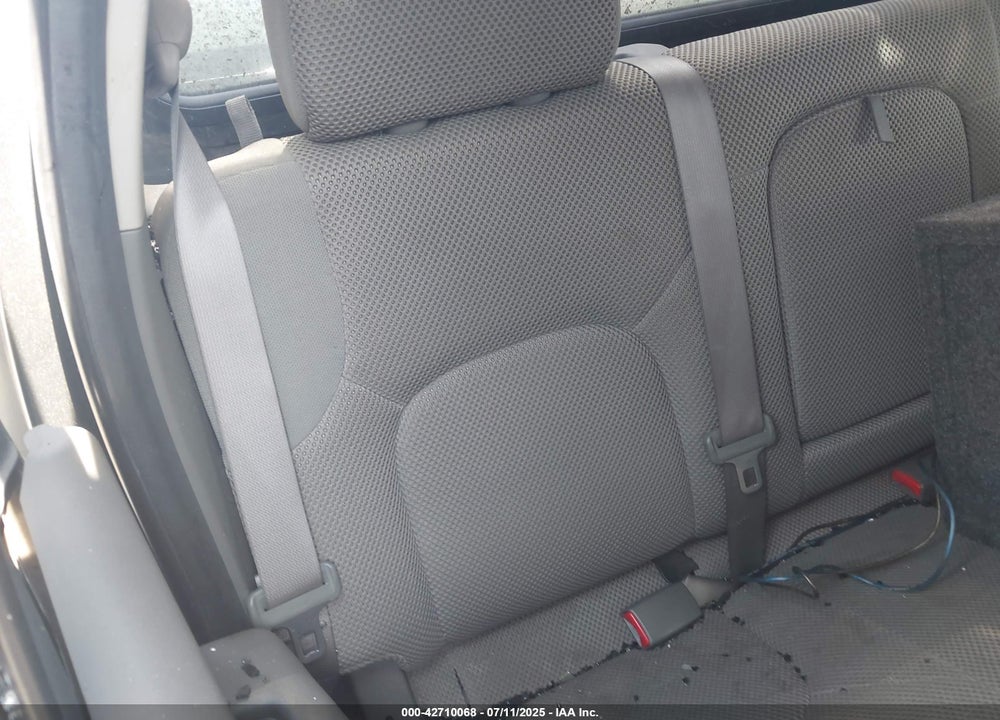 2006 NISSAN FRONTIER VIN: 1N6AD07W16C406652