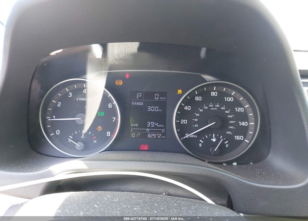 2018 HYUNDAI ELANTRA VIN: KMHD74LF0JU547375