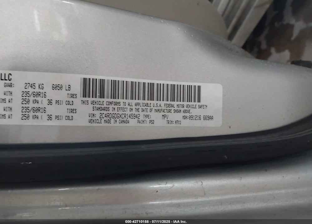 2012 DODGE GRAND CARAVAN CREW VIN: 2C4RDGDGXCR145942