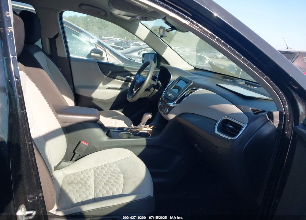 2019 CHEVROLET EQUINOX VIN: 2GNAXKEV7K6305268
