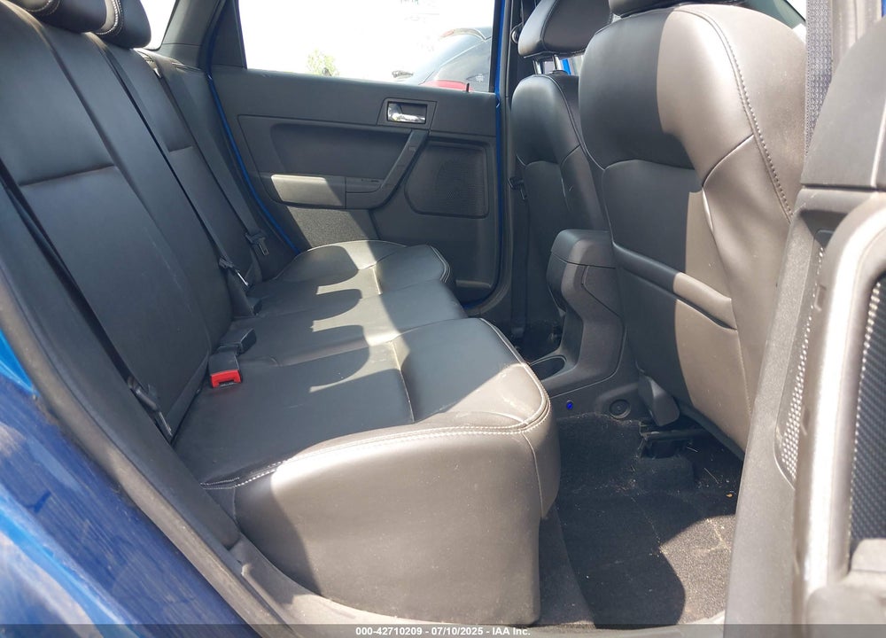 2011 FORD FOCUS VIN: 1FAHP3GN4BW194149