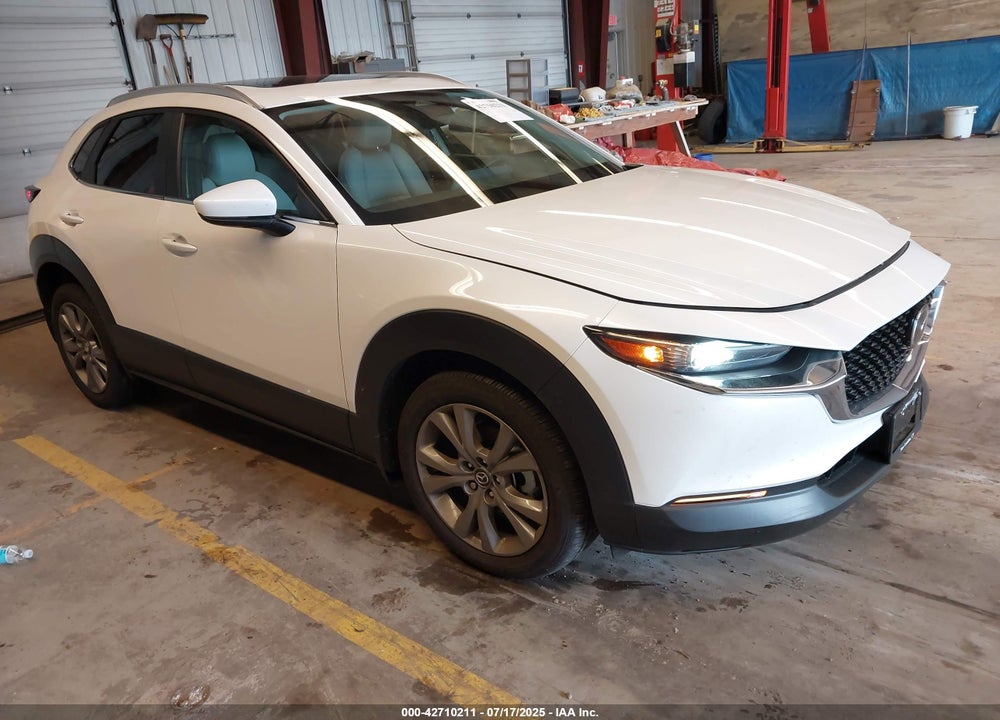 2025 MAZDA CX-30 2.5 S PREFERRED PACKAGE VIN: 3MVDMBCM2SM804203