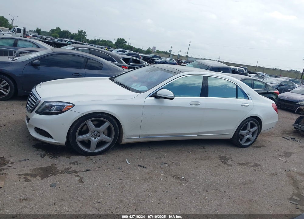 2017 MERCEDES-BENZ S CLASS VIN: WDDUG8CB0HA304126