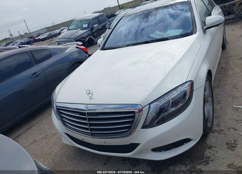 2017 MERCEDES-BENZ S CLASS VIN: WDDUG8CB0HA304126