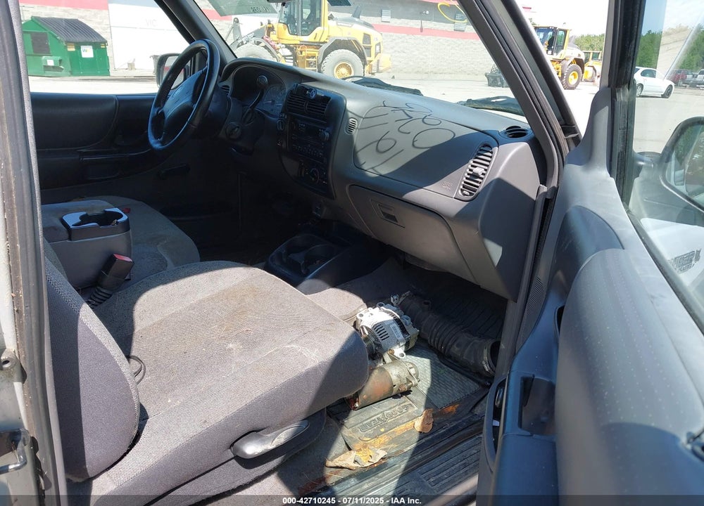 2002 FORD RANGER XLT VIN: 1FTZR15E62TA68117
