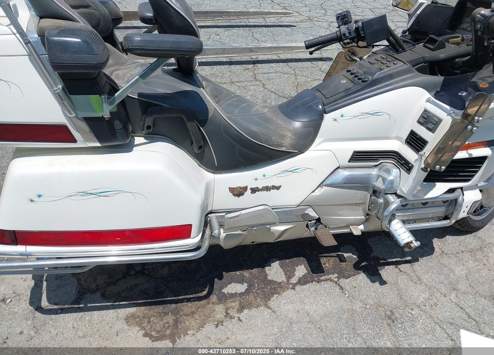 1997 HONDA GL1500 A/2 VIN: 1HFSC2206VA901518
