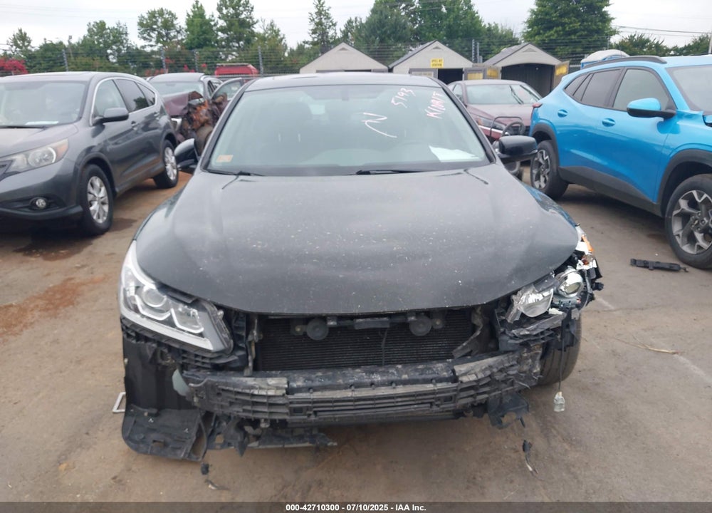 2017 HONDA ACCORD VIN: 1HGCR3F80HA035193