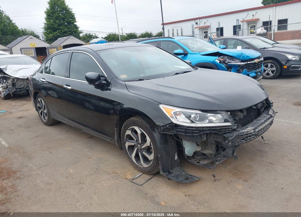 2017 HONDA ACCORD VIN: 1HGCR3F80HA035193