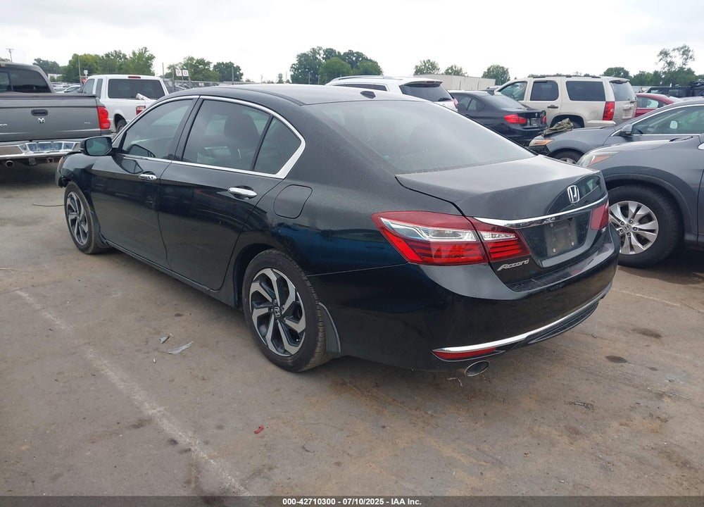 2017 HONDA ACCORD VIN: 1HGCR3F80HA035193