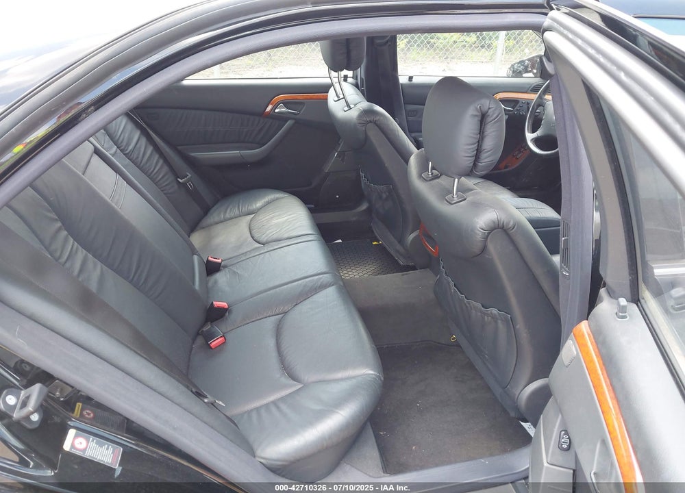 2001 MERCEDES-BENZ S 430 VIN: WDBNG70JX1A207136