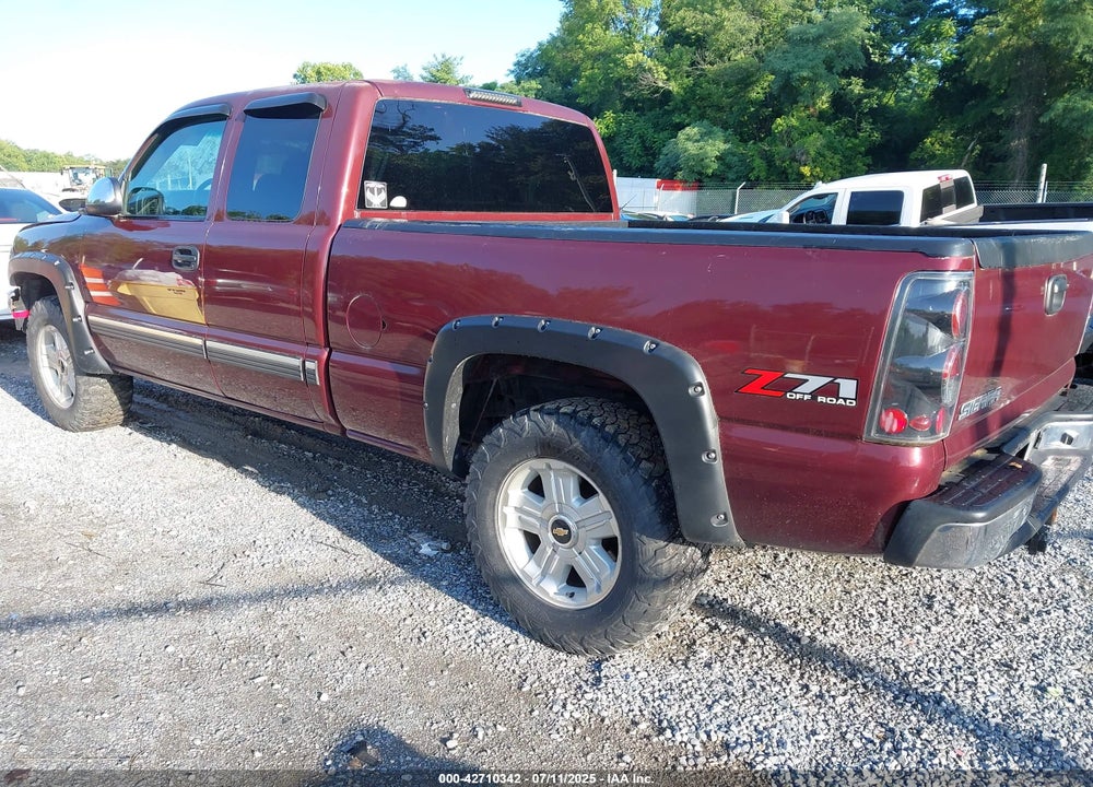 2001 CHEVROLET SILVERADO 1500 LS VIN: 1GCEK19T51E247716