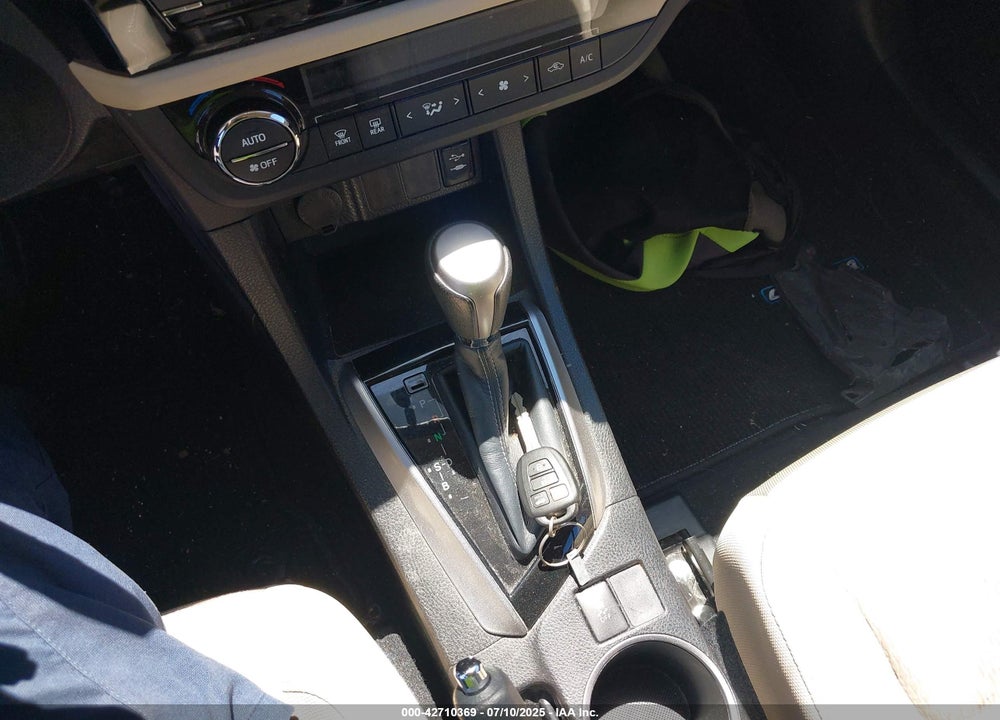 2016 TOYOTA COROLLA VIN: 5YFBURHE7GP392119