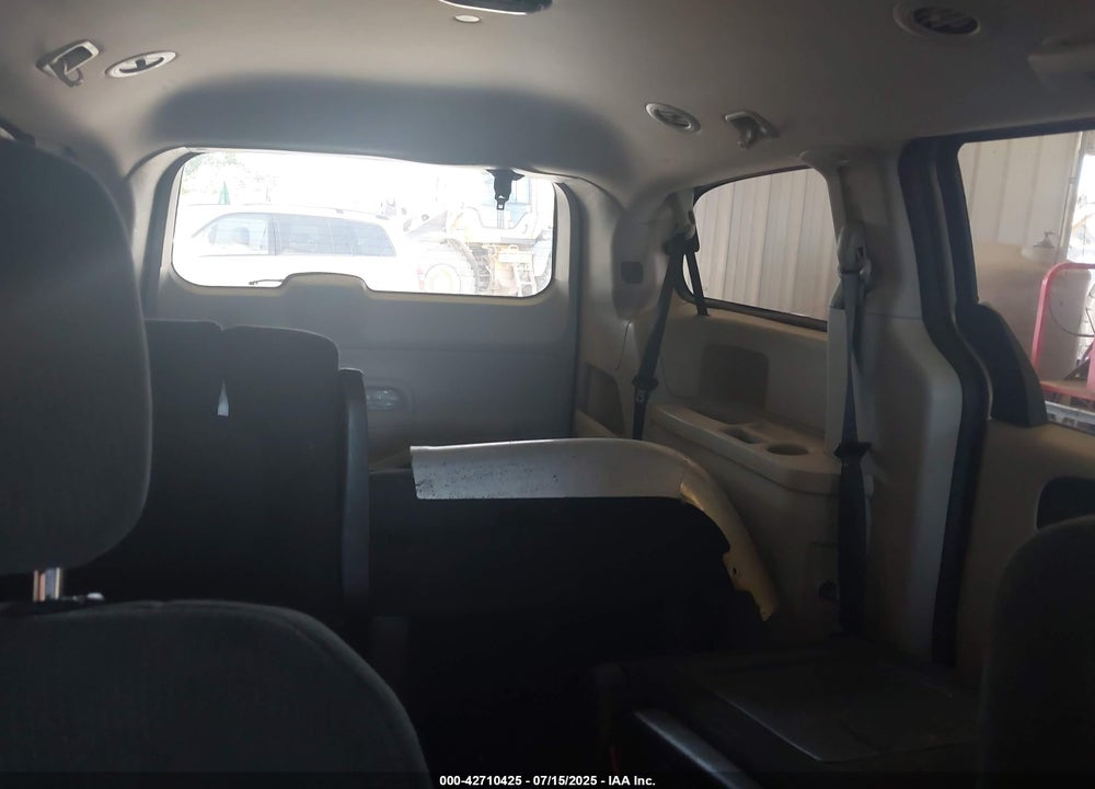 2011 DODGE GRAND CARAVAN EXPRESS VIN: 2D4RN4DG9BR792121