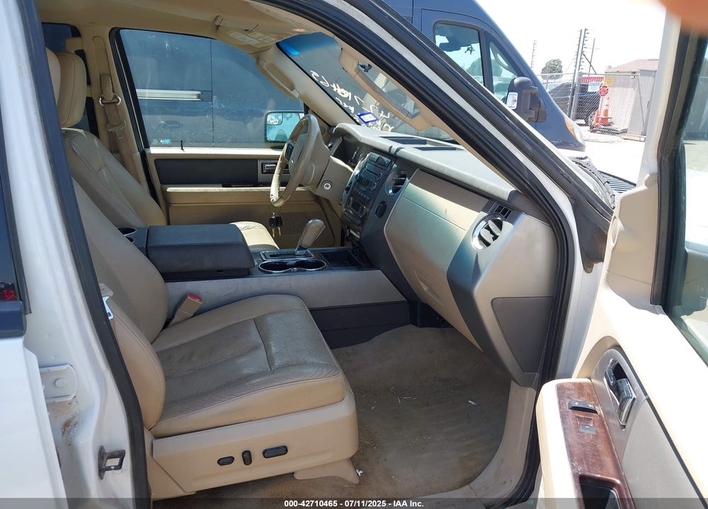 2014 FORD EXPEDITION XLT VIN: 1FMJU1J54EEF50946