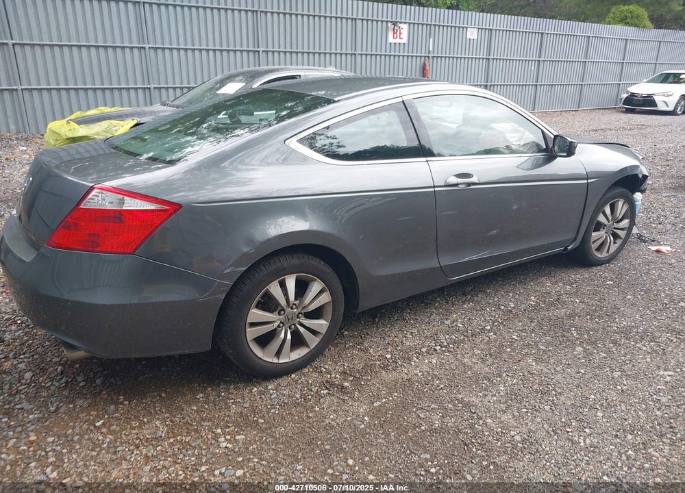 2010 HONDA ACCORD VIN: 1HGCS1B38AA019588