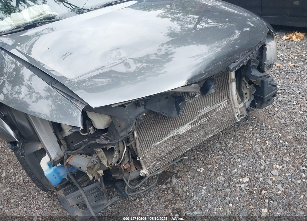 2010 HONDA ACCORD VIN: 1HGCS1B38AA019588