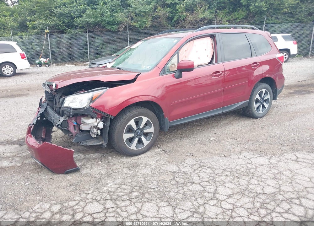 2018 SUBARU FORESTER VIN: JF2SJAEC9JH495107