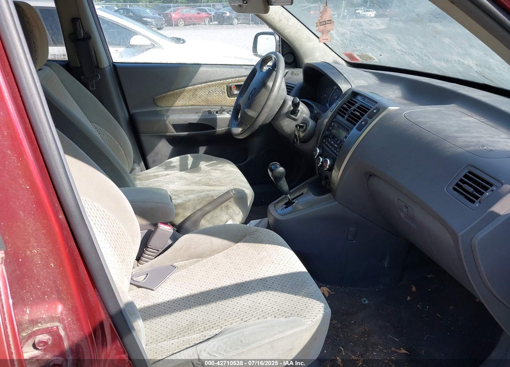 2005 HYUNDAI TUCSON GLS/LX VIN: KM8JN12D65U210030